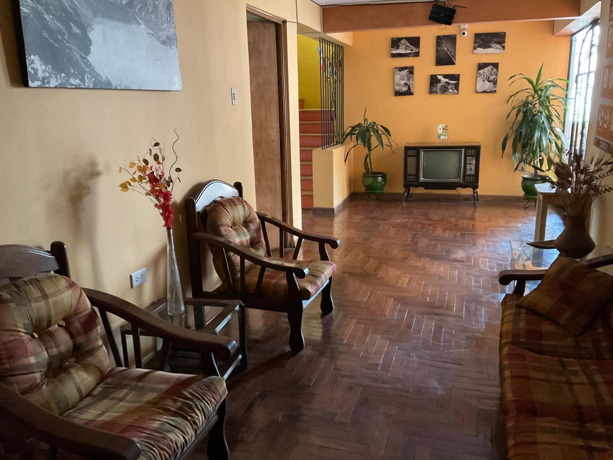 La Casa De Zarela 호텔 와라스 외부 사진